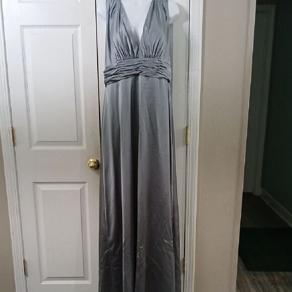Revelry pewter crossover maxi formal ballgown prom dress Sz 20 EUC - Picture 1 of 10